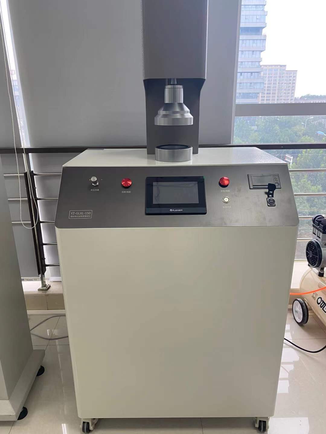 顆粒物(wù)過濾效率測試儀(光(guāng)度計(jì)法)